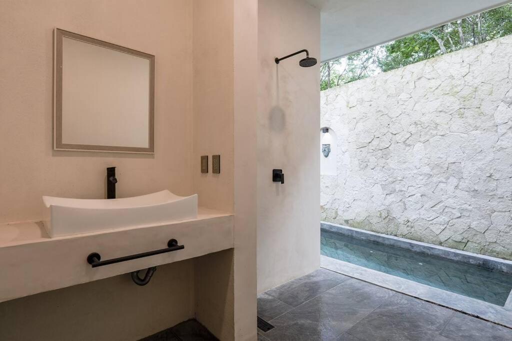 Otoch Spaceous 2bdr In Veleta&holistika Region Appartamento *